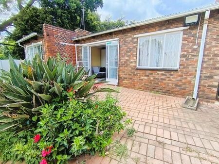 1 Bedroom House in Montgomery Park