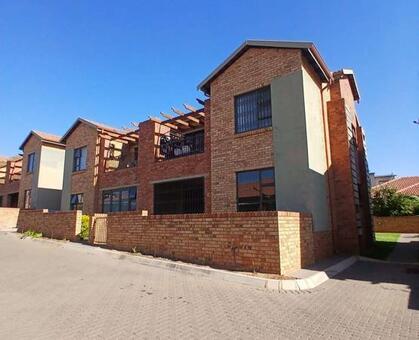 2 Bedroom Apartment in Bergbron