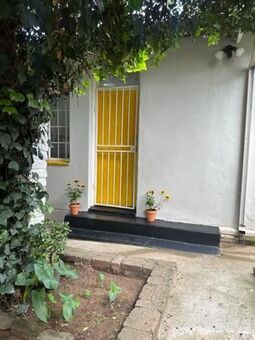1 Bedroom House in Auckland Park