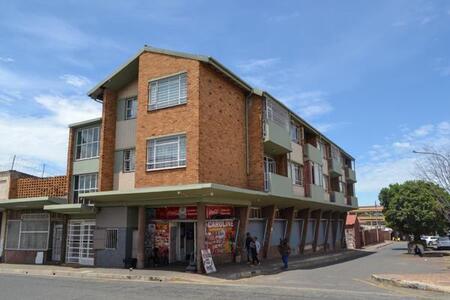 1 Bedroom House in Brixton