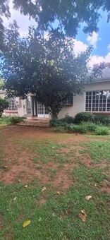 2 Bedroom Apartment in Emmarentia