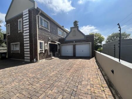 3 Bedroom House in East Town