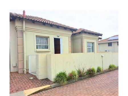 3 Bedroom Townhouse in Sharonlea