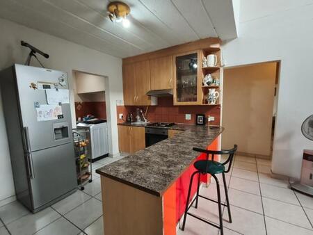 3 Bedroom Apartment in Noordhang