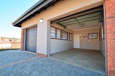 2 Bedroom Simplex in Northgate