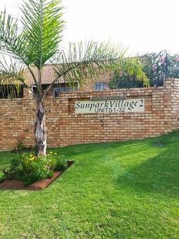 2 Bedroom Townhouse in Sundowner
