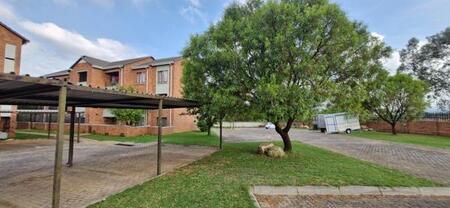 2 Bedroom Apartment in Olivedale