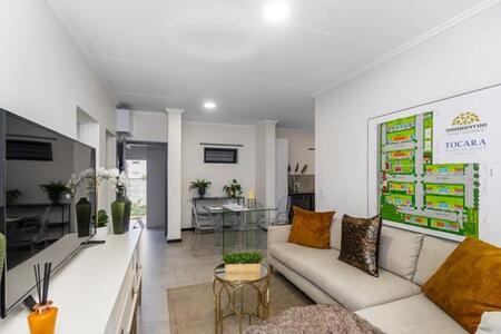 2 Bedroom Penthouse in Chartwell