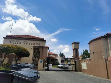 2 Bedroom House in Sundowner