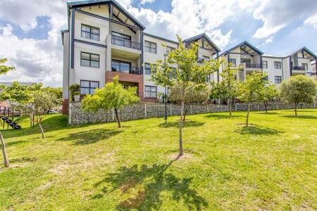 2 Bedroom Apartment in Sundowner