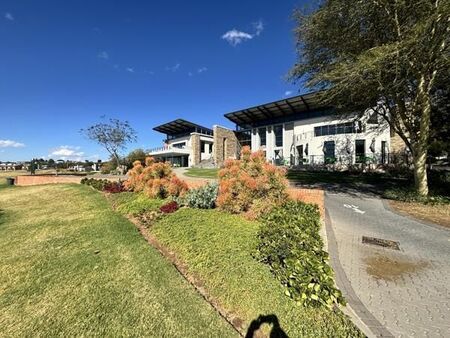 1 Bedroom Apartment in Jackal Creek (Northriding)