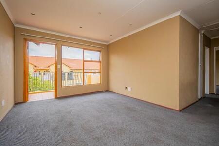 2 Bedroom Apartment in Sundowner
