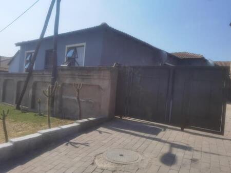 2 Bedroom House in Cosmo City