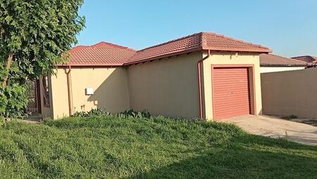 3 Bedroom House in Alveda