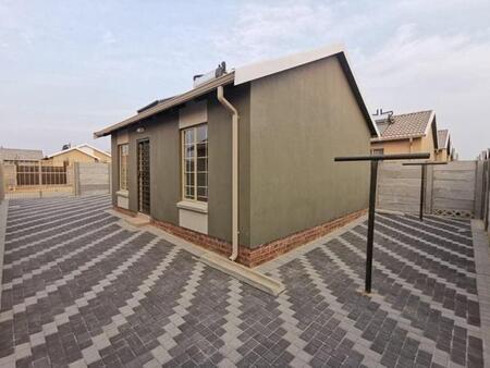 2 Bedroom House in Sky City