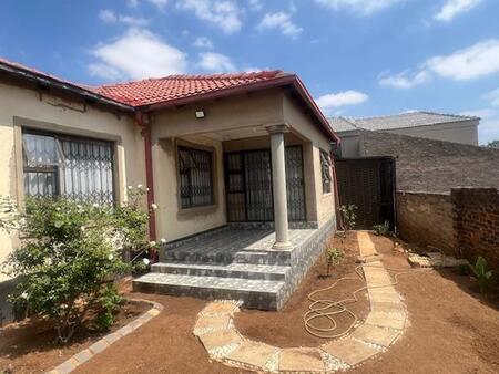 3 Bedroom House in Naturena