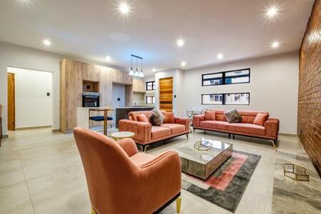 3 Bedroom Apartment in Ormonde