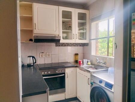 3 Bedroom Apartment in Naturena