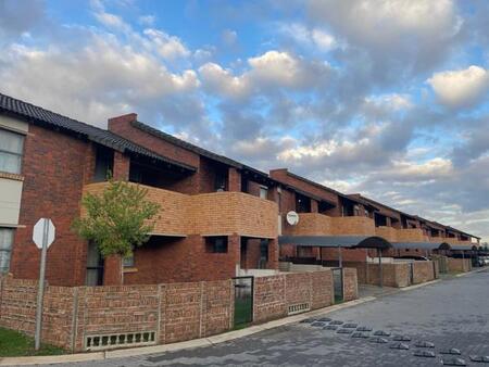 2 Bedroom Apartment in Kibler Park