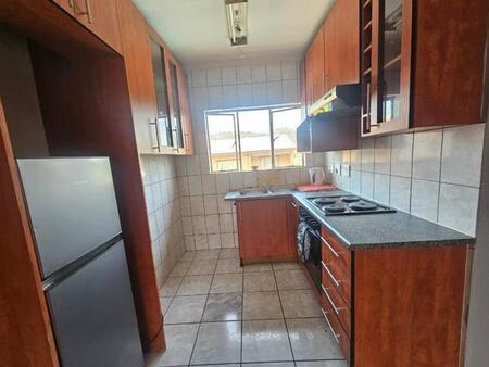2 Bedroom Townhouse in Meredale