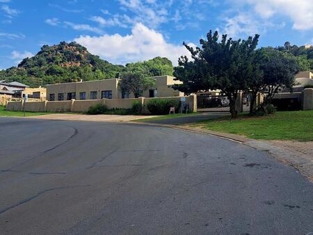 3 Bedroom Townhouse in Naturena