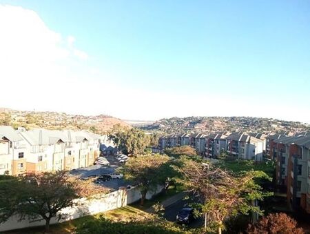 2 Bedroom Apartment in Oakdene