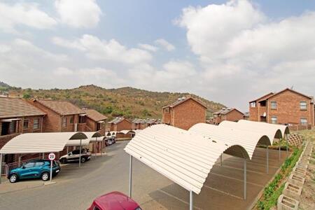 2 Bedroom Apartment in Meredale