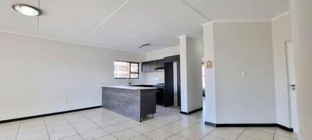 2 Bedroom House in Oakdene