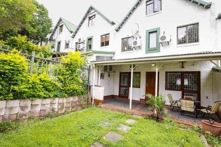 3 Bedroom Townhouse in Manor Gardens