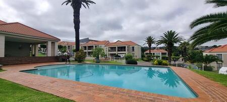 1 Bedroom House in Oakdene