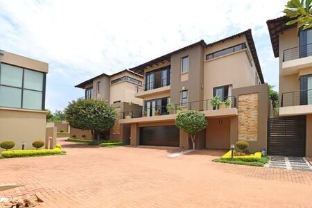 4 Bedroom House in Bryanston