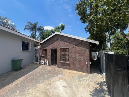 2 Bedroom Cluster in Broadacres