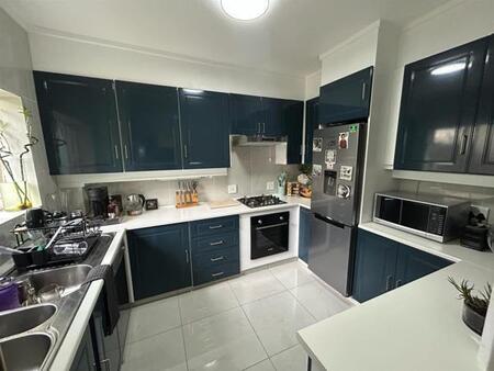 2 Bedroom Apartment in Sandown