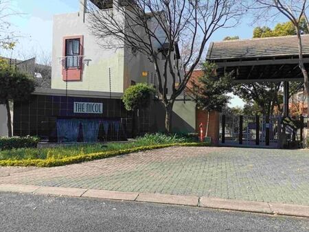 1 Bedroom Apartment in Bryanston