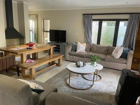 4 Bedroom Cluster in Bryanston