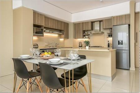 2 Bedroom House in Rosebank