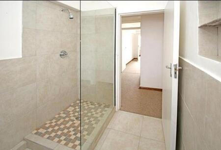 2 Bedroom Apartment in Craighall Park