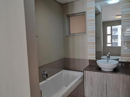 2 Bedroom Apartment in Rosebank