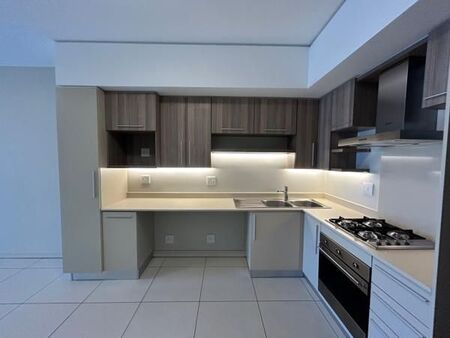 2 Bedroom Apartment in Rosebank