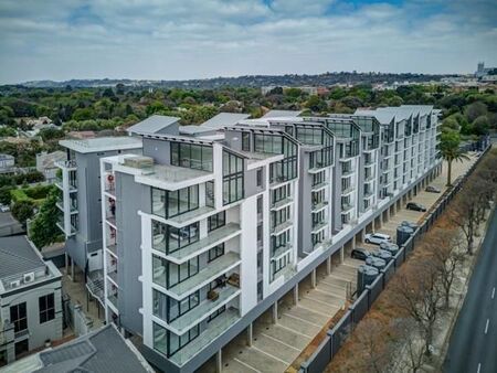 2 Bedroom Apartment in Houghton Estate