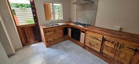 1 Bedroom Apartment in The Gardens