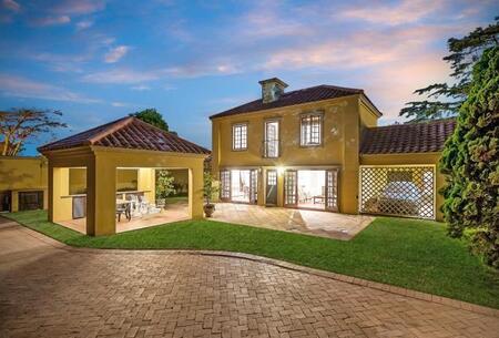 1 Bedroom House in Houghton Estate