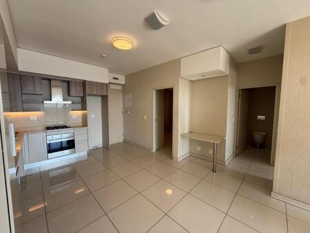 2 Bedroom Apartment in Rosebank