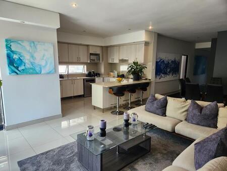2 Bedroom Apartment in Saxonwold