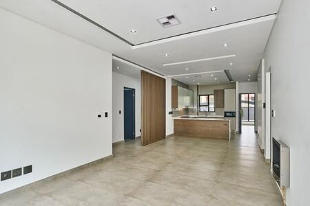 3 Bedroom Apartment in Houghton Estate