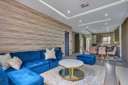 3 Bedroom Apartment in Houghton Estate