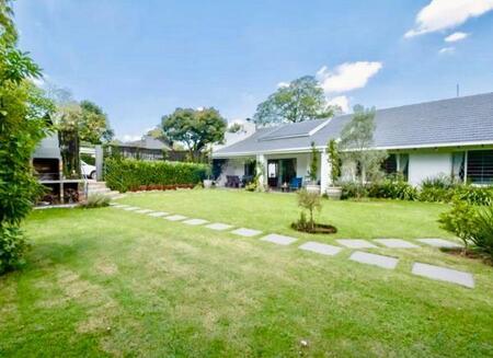 4 Bedroom House in Parktown North