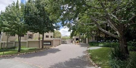 1 Bedroom Townhouse in Craighall