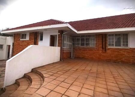 Studio apartment in Highlands North