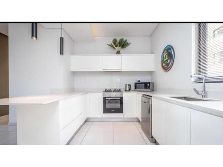 2 Bedroom Apartment in Rosebank